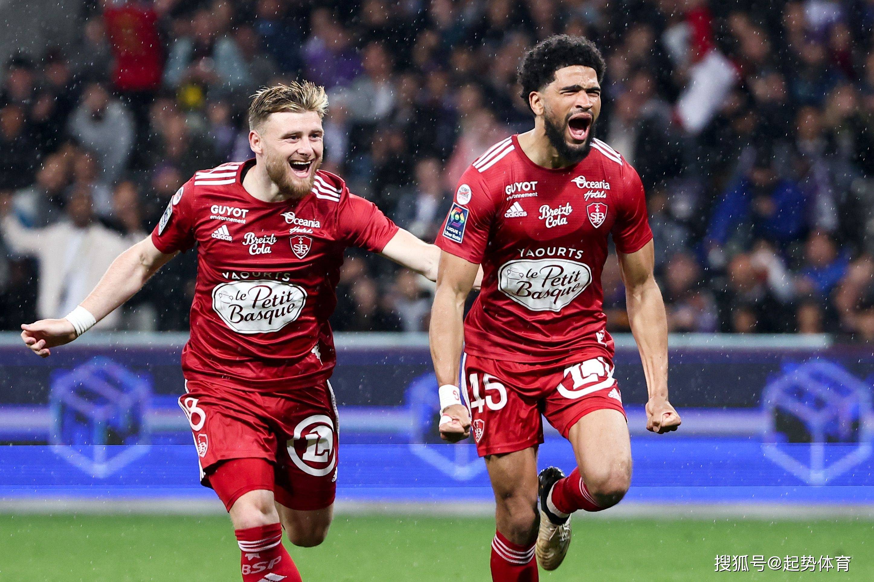 ysbSPORTS-里尔队顽强抗衡，打破客场困局