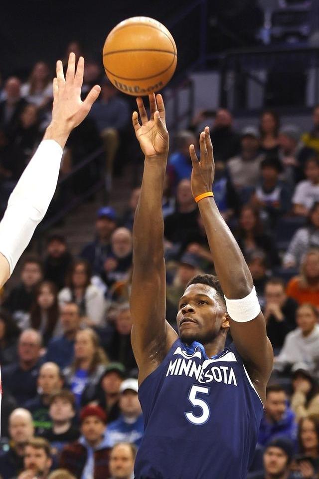 ysbSPORTS-戈贝尔18分+15篮板，爵士客场击败快船