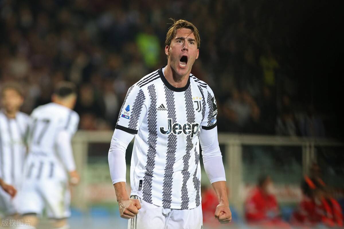 ysbSPORTS-尤文图斯客场大胜热那亚队夺冠