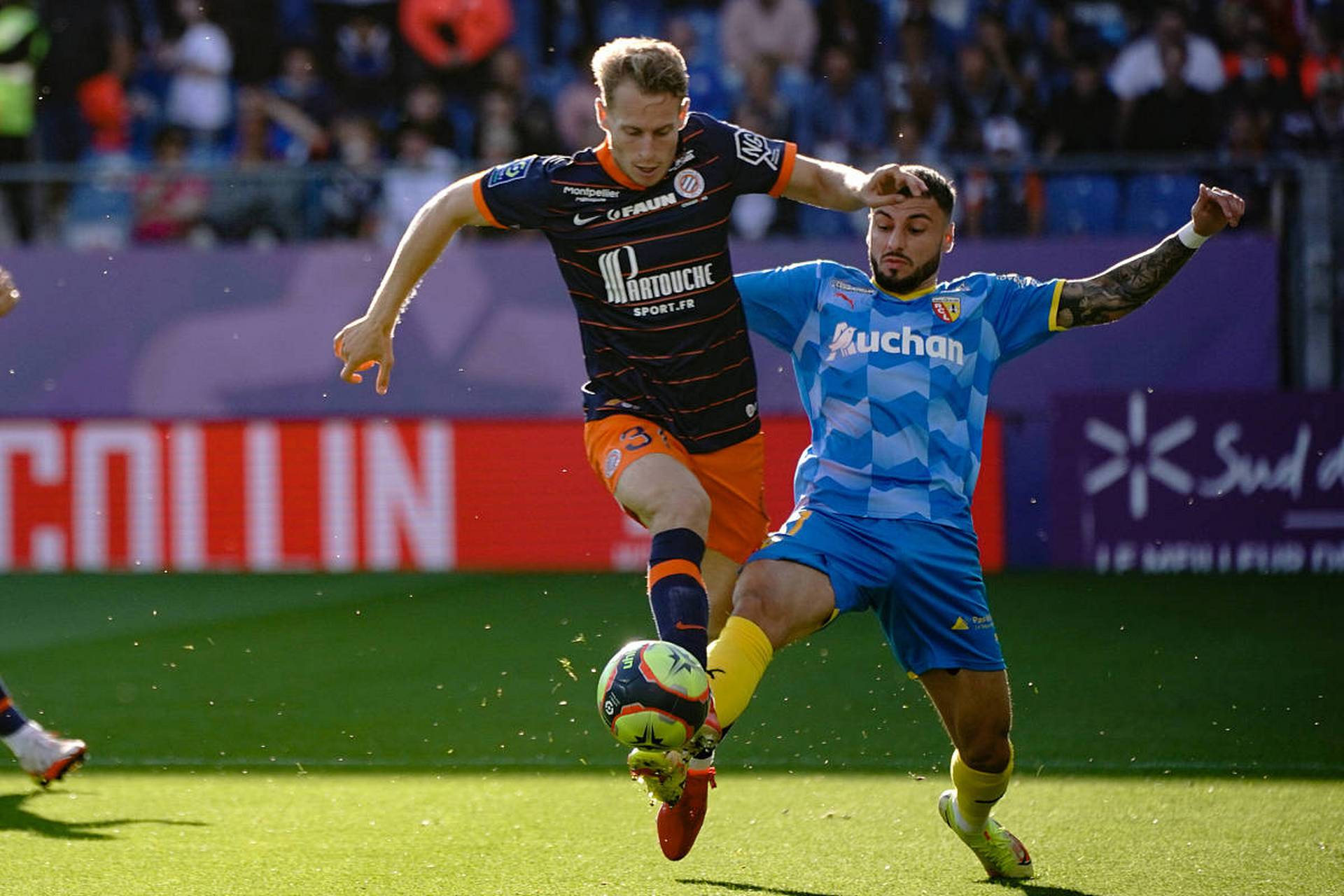 易胜博体育-里昂队在一场关键比赛中赢得胜利