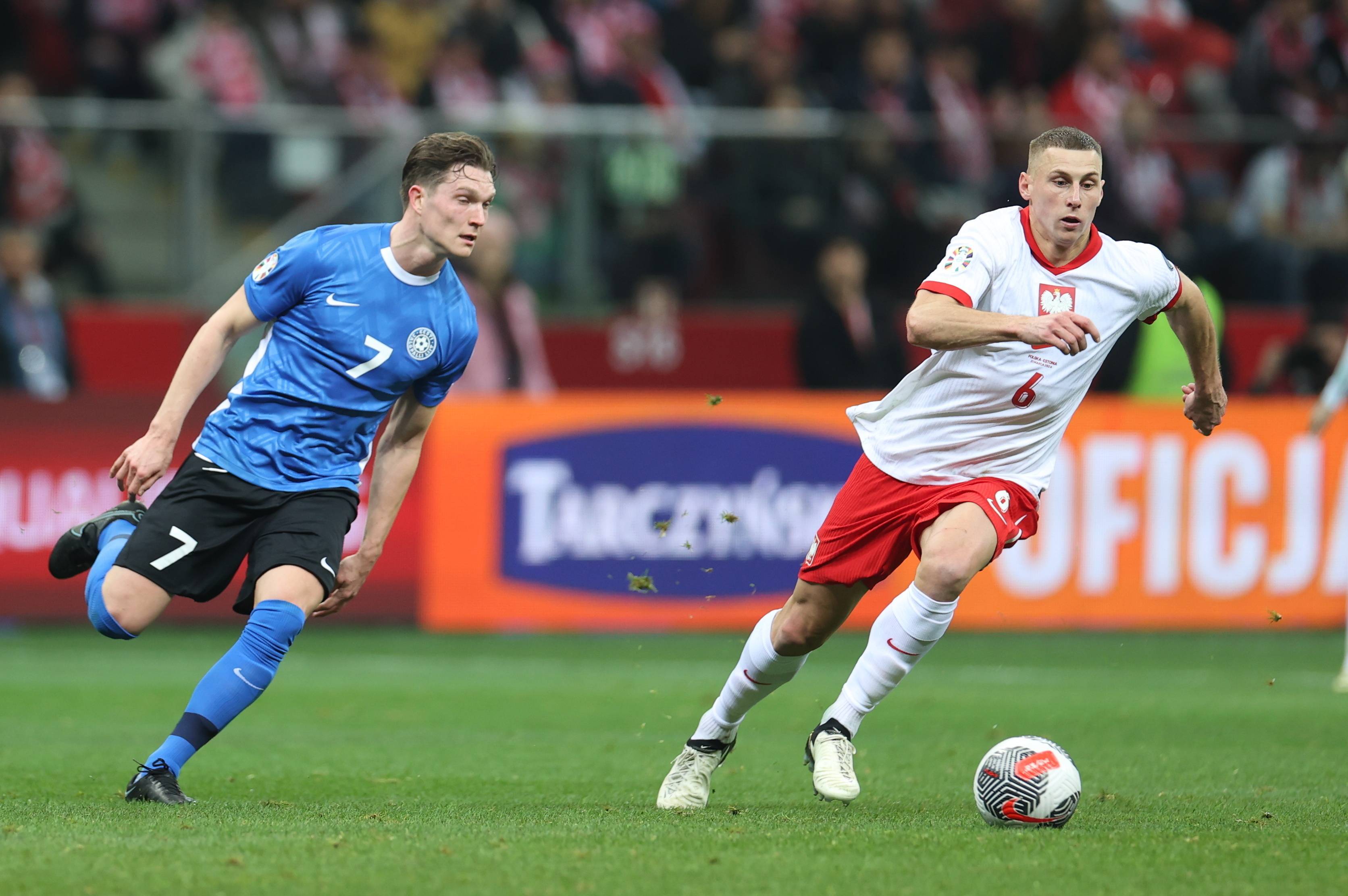 易胜博体育官方网站-法国国家队携手晋级，成功进入欧预赛四强!