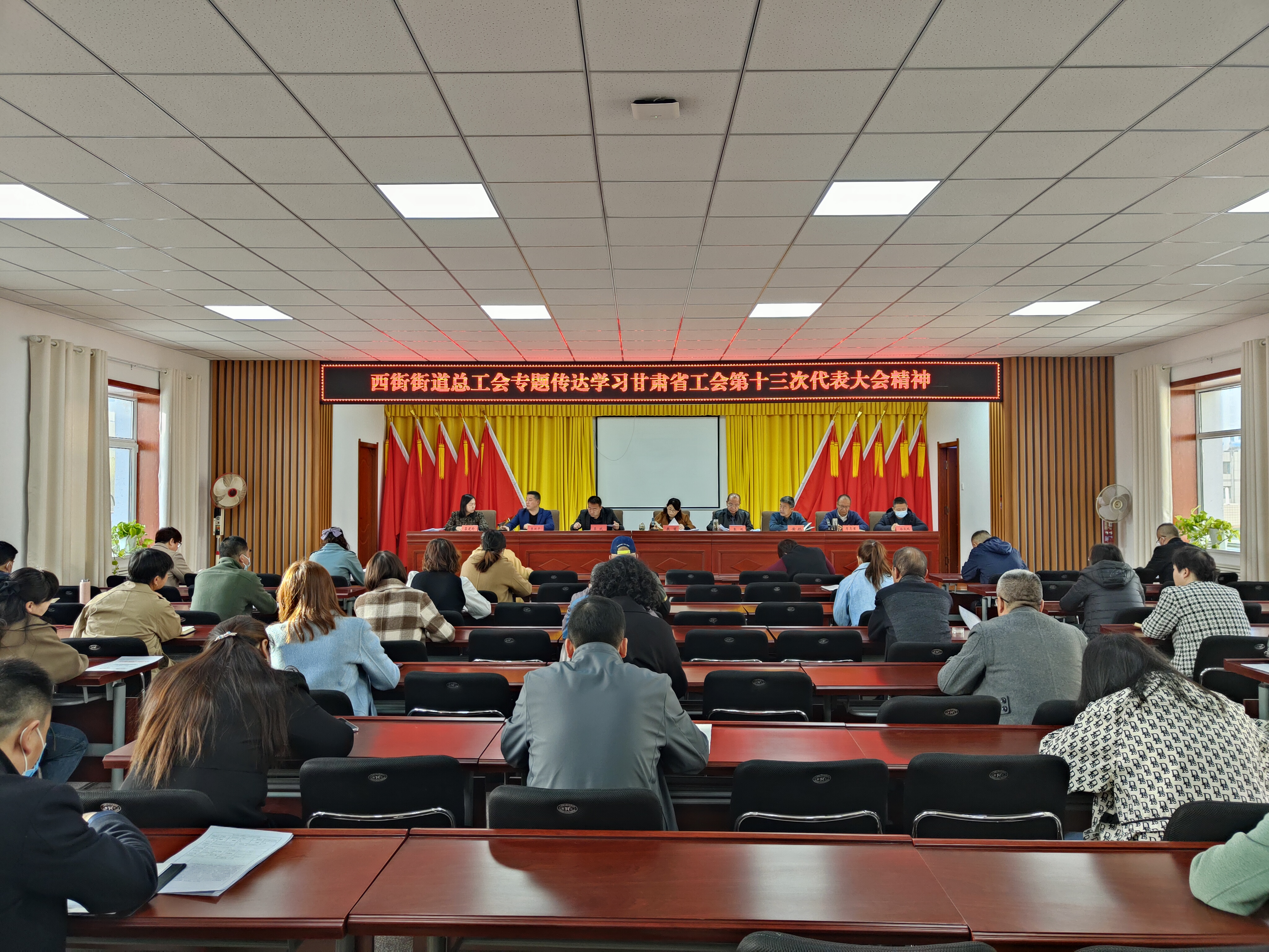 ysbSPORTS-克罗特内联战胜擦肩，凝心聚力关键时刻