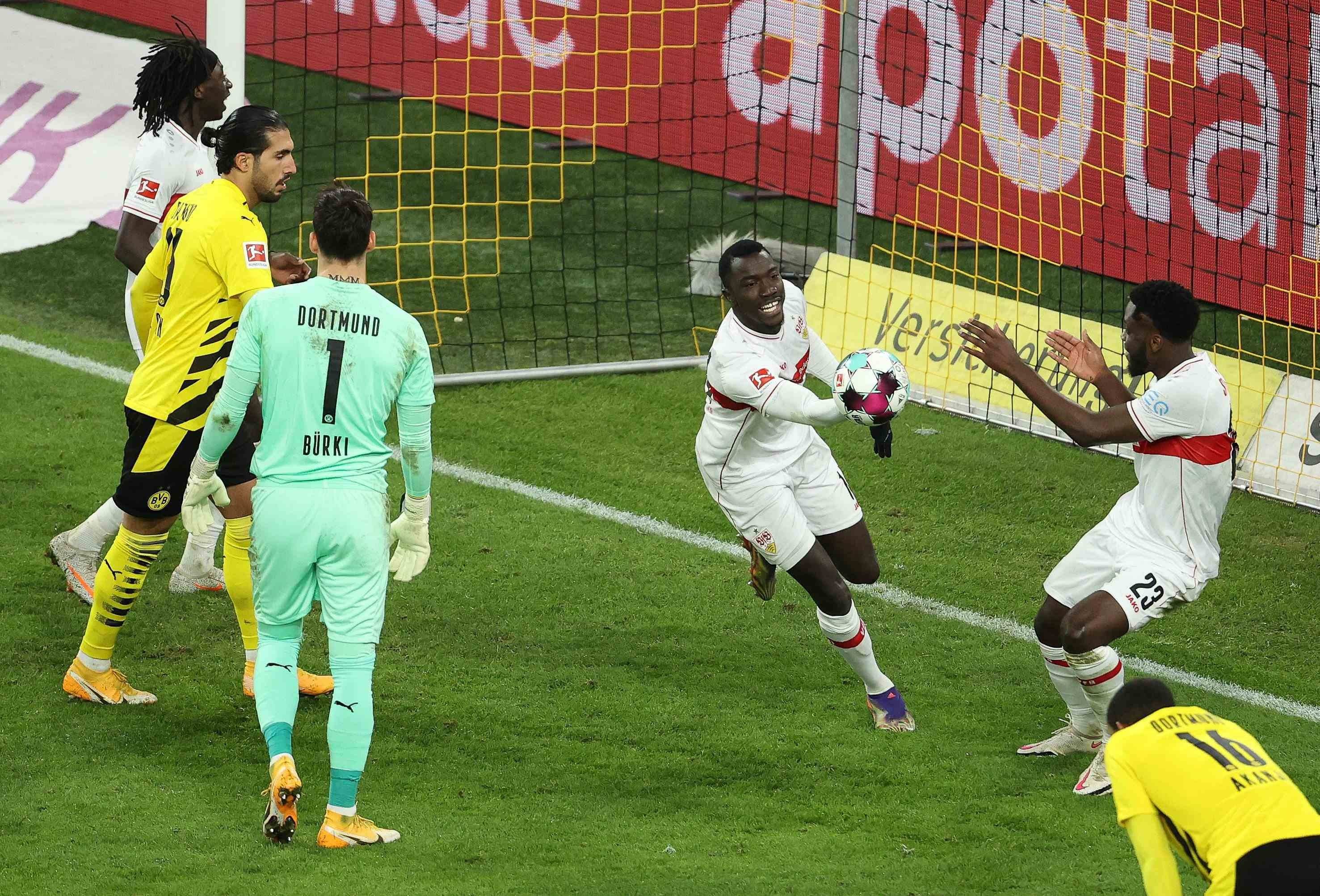 易胜博体育官方网站-柏林联队遭遇惨败，保级局势岌岌可危