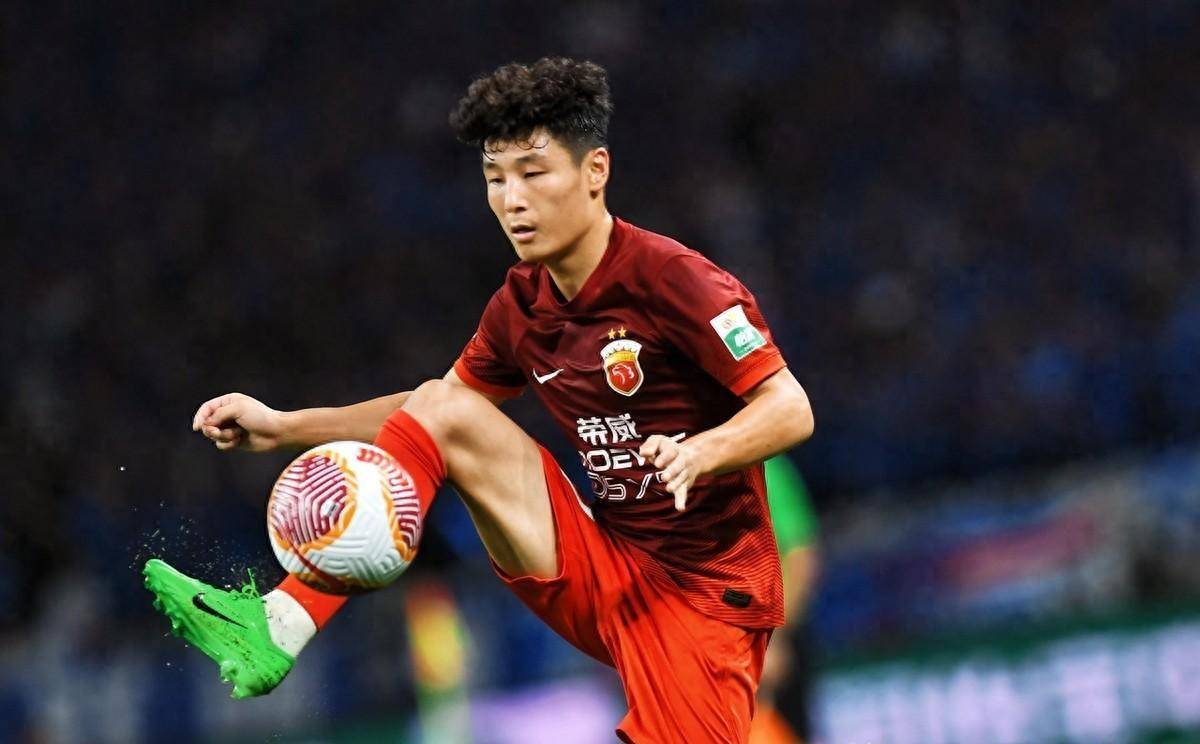 易胜博体育-龙争虎斗：顶级球队角逐胜者称王