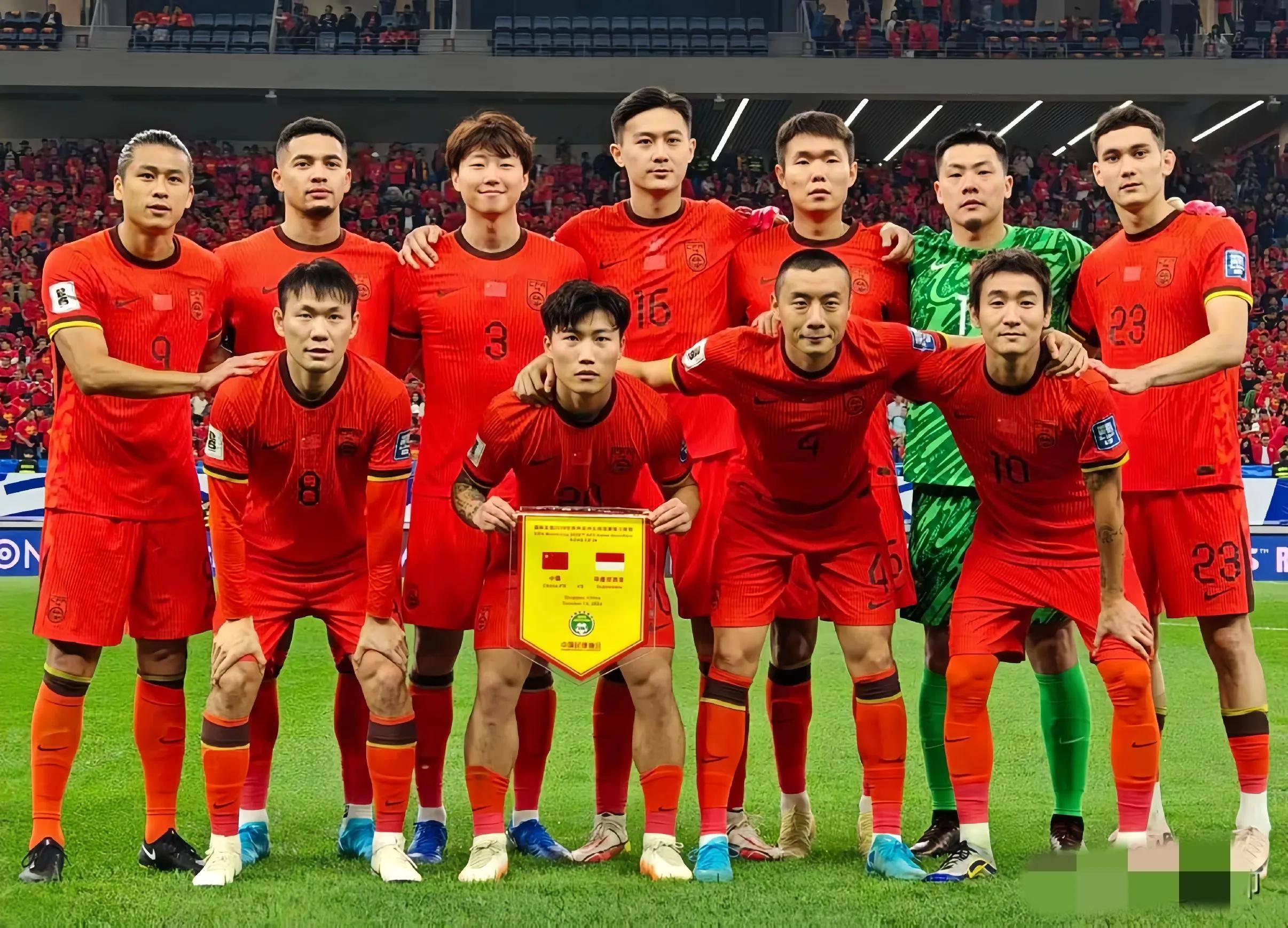 ysbSPORTS-帅气球员实力抢眼，为球队取得胜利