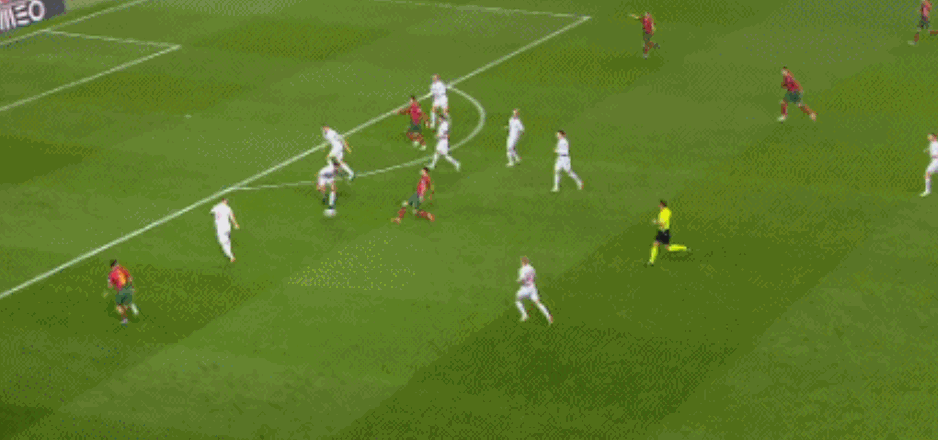 精彩回顾：欧洲预赛中的经典对决