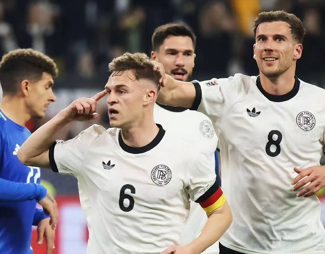 德国与葡萄牙在决赛中激烈对决,赛果引发热议 德国与葡萄牙在决赛中激烈对决,赛果引发热议