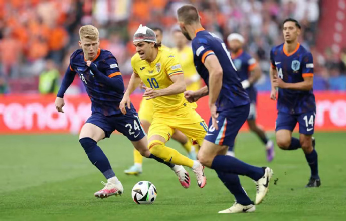 易胜博体育-罗马尼亚临危不乱，实现惊险晋级！