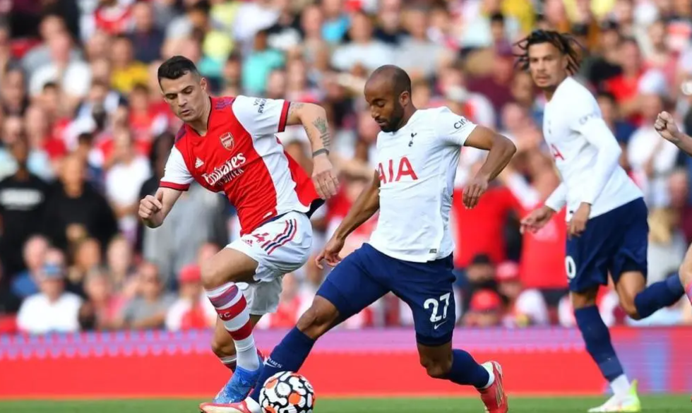 易胜博体育-全队爆发，曼联客场力克AC米兰