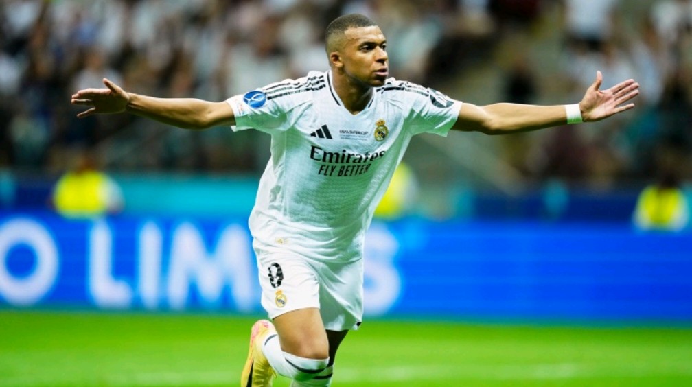 易胜博体育-皇家马德里客场遭遇惨败，卫冕希望蒙阴影