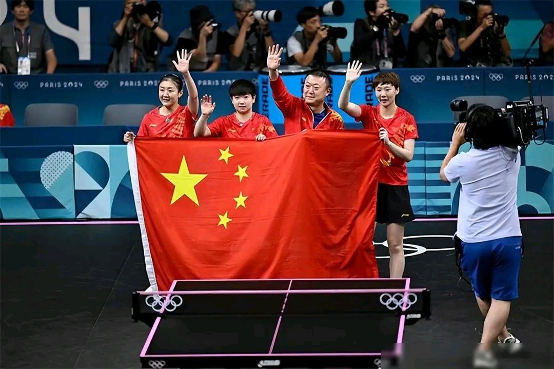 易胜博体育官方网站-国家代表队表现出色，团队配合高效