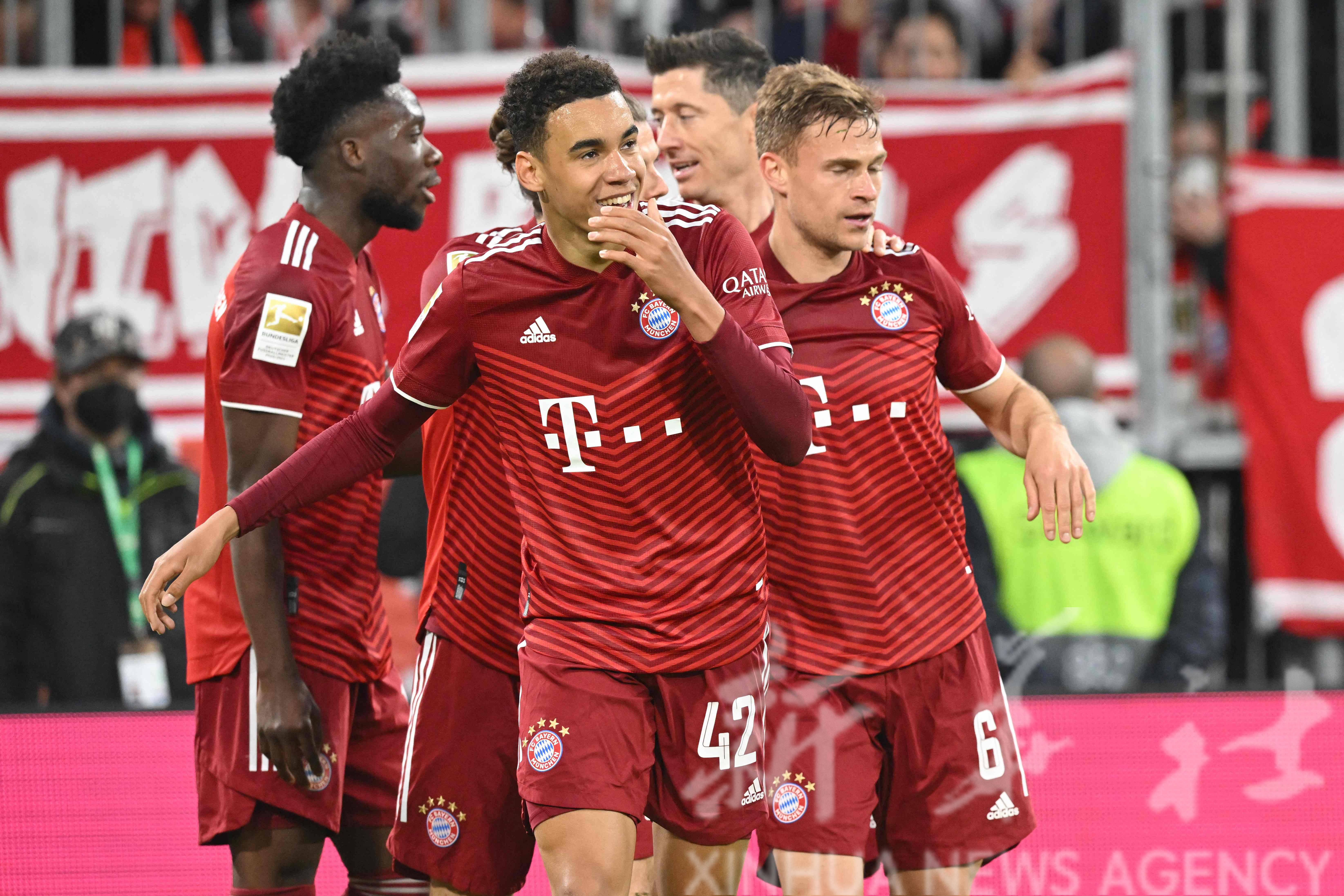 赛季首胜!拜仁慕尼黑大胜多特蒙德 赛季首胜!拜仁慕尼黑大胜多特蒙德