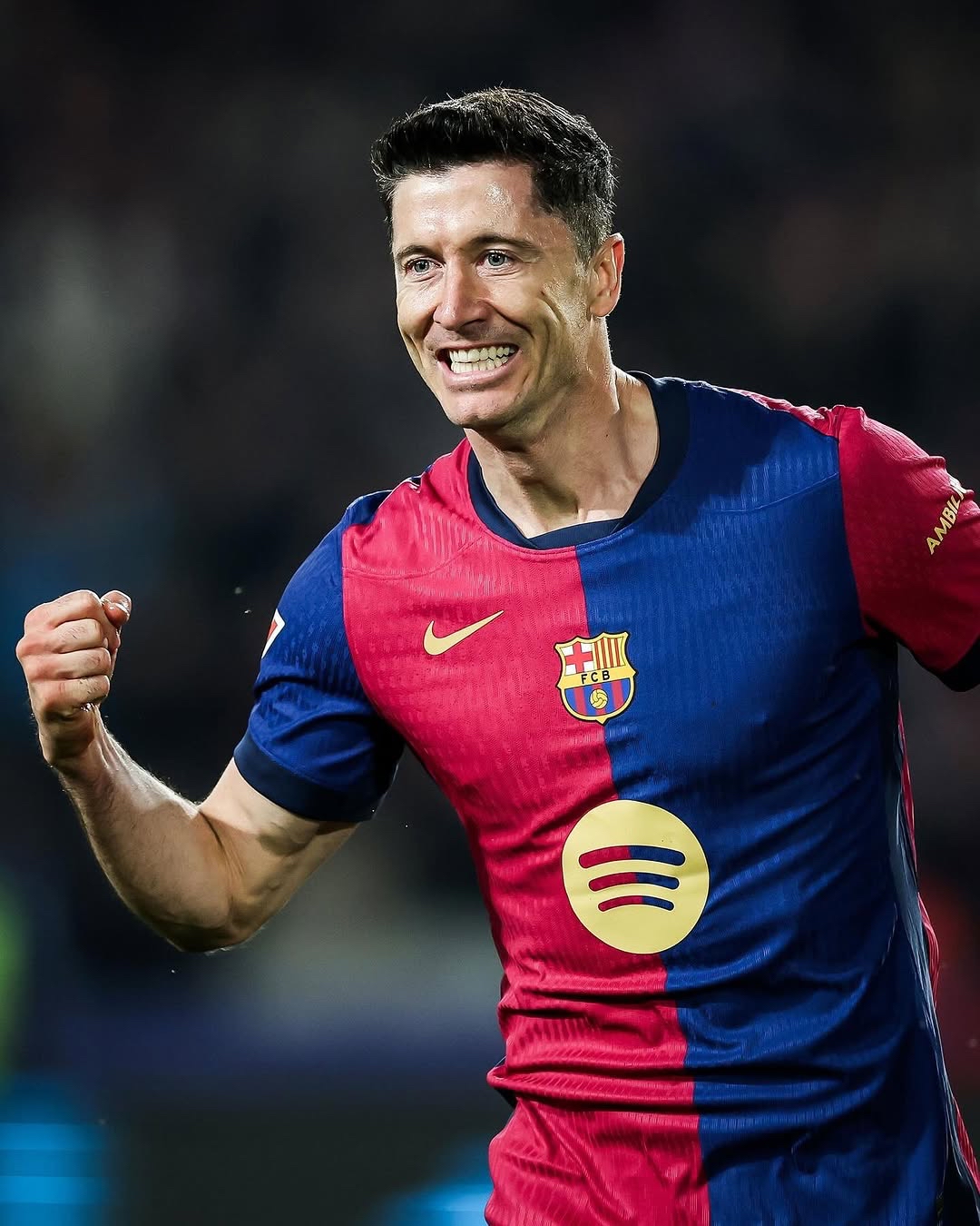 易胜博体育-莱万特球员表现出色，帮助球队获胜