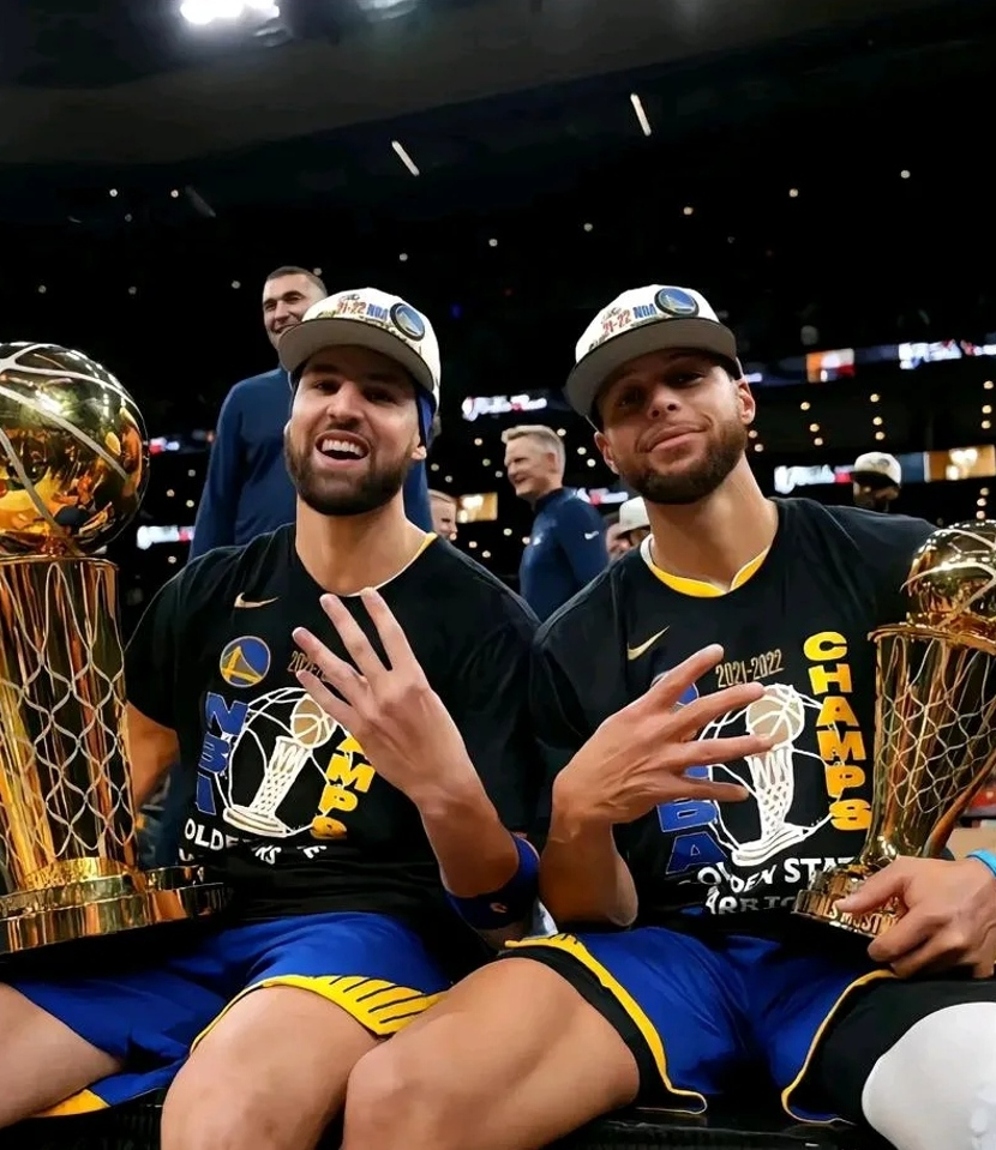 易胜博体育-勇士全队表现出色，击败步行者