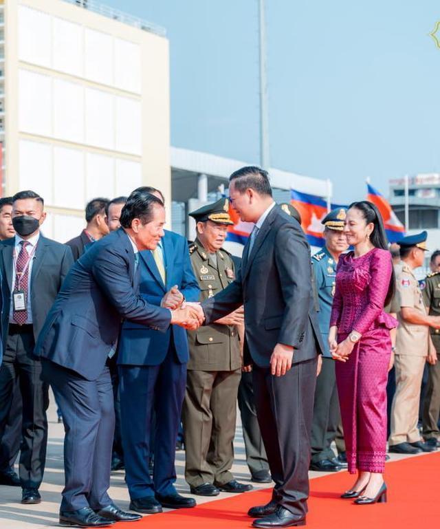 易胜博体育-柬埔寨选手夺得冠军，引人注目