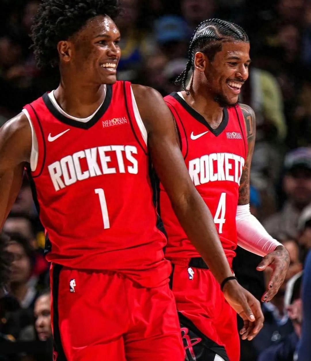 易胜博体育-火箭火力全开迎战尼克斯瞄准客场连胜