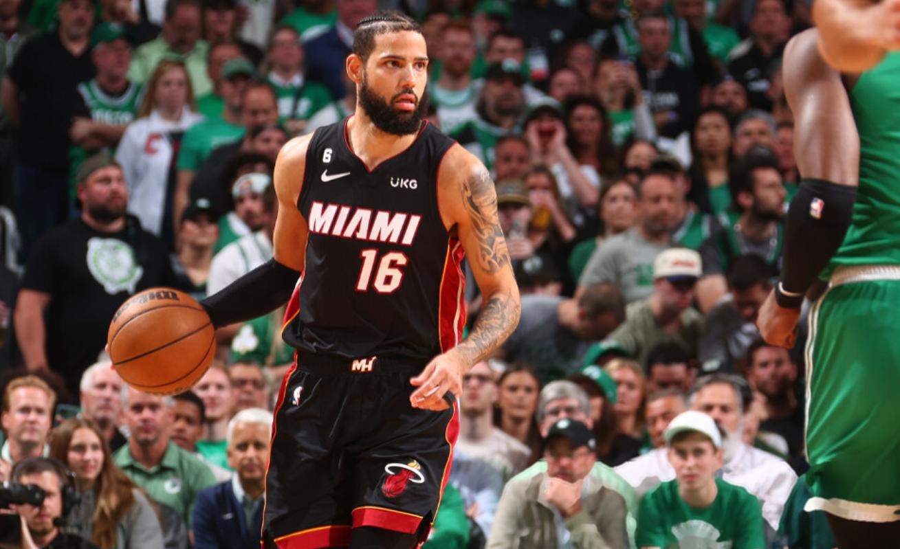 ysbSPORTS-独行侠外线猛将砍下三分连连，带队取胜