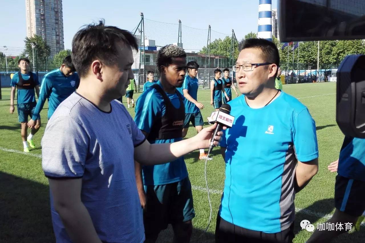 易胜博体育-罗马大将承担领队任务，球队士气倍增