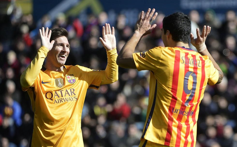 ysbSPORTS-瓦伦西亚击败格兰纳达，夺回领跑积分榜位置