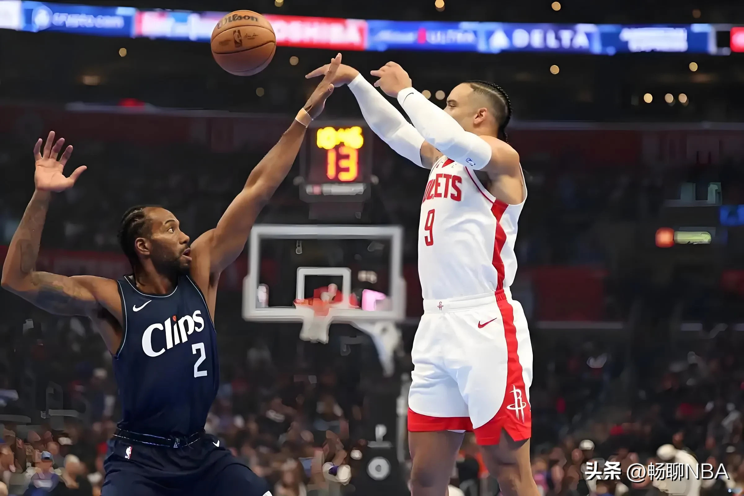 易胜博体育官方网站-火箭队篮板球占优，摧毁对手防线