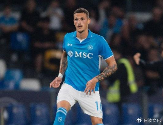 易胜博体育官方网站-那不勒斯老将宣布退役，意甲球坛传奇谢幕