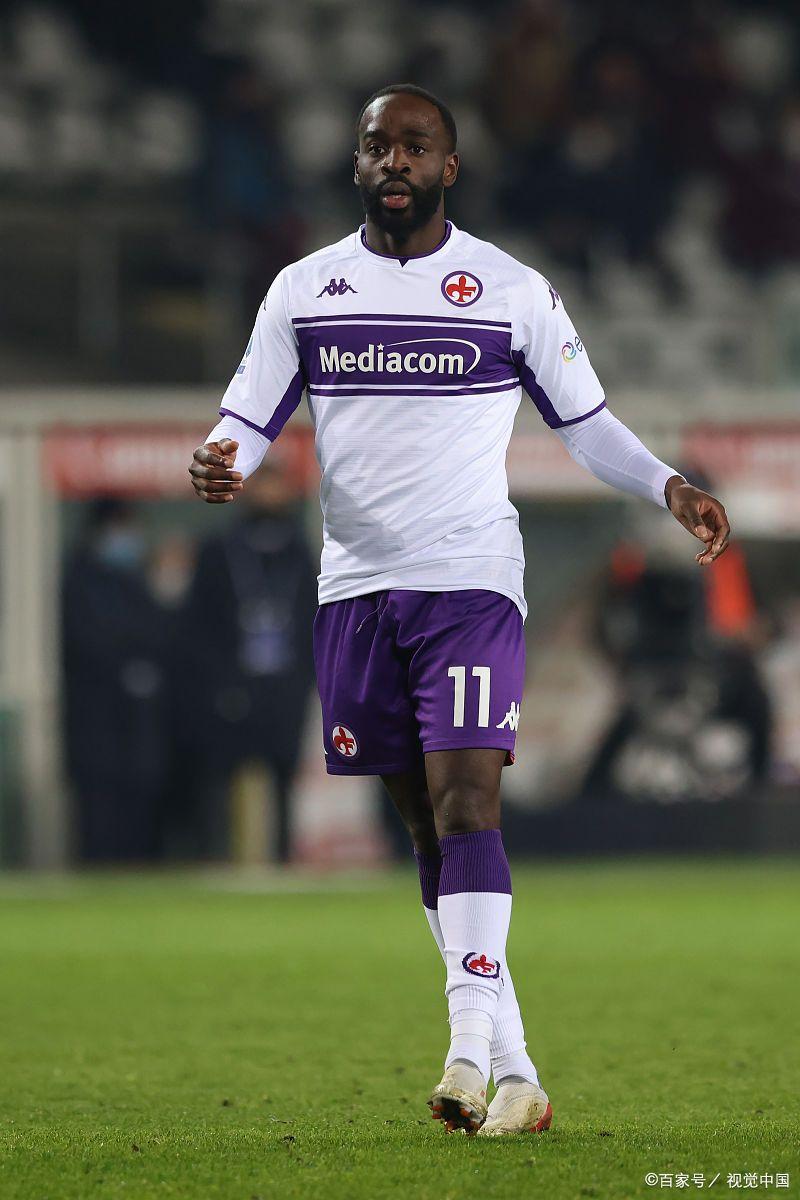 易胜博体育-佛罗伦萨客场惊险胜利，士气高昂