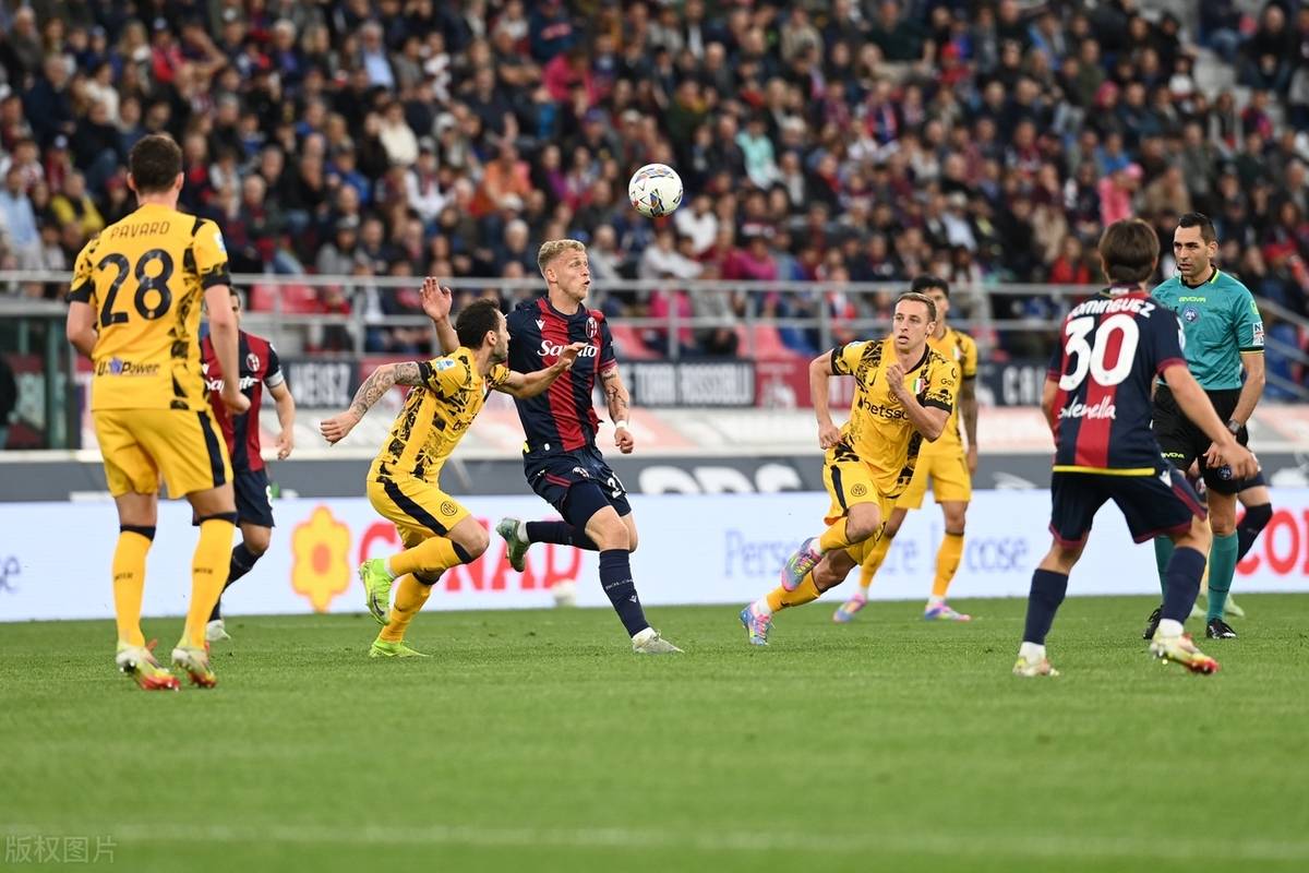易胜博体育-萨索罗主场击败博洛尼亚，重现生机