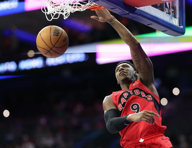 猛龙主场擒篮网，东部豪强继续领跑