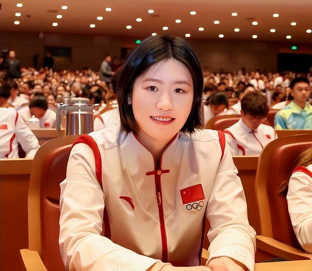 匈牙利游泳选手刷新纪录,创造传奇 匈牙利游泳选手刷新纪录,创造传奇