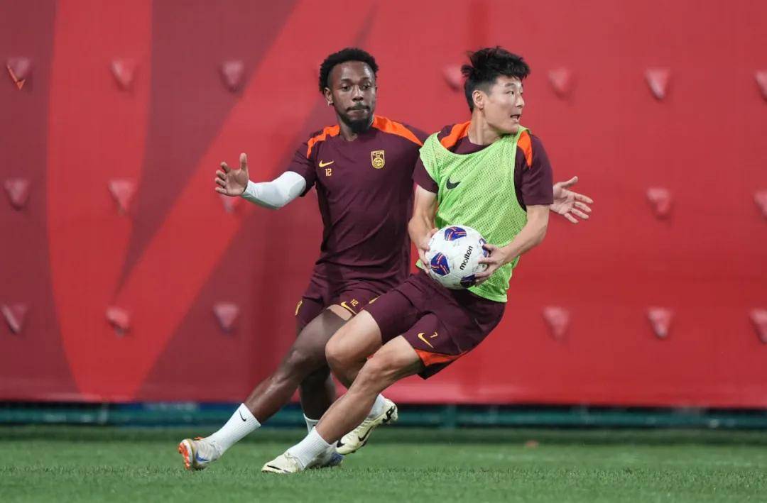 易胜博体育官方网站-战绩疲软，主帅需调整阵容提振士气