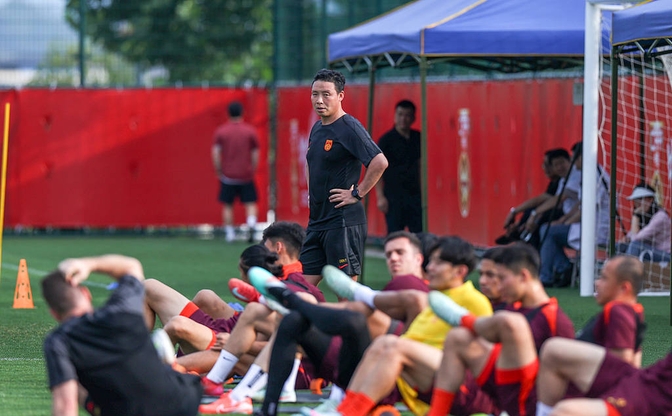 易胜博体育-阿联酋球队抵达中国，瞄准亚冠资格