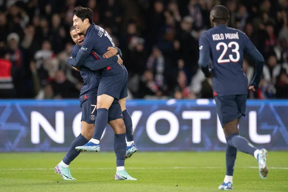 ysbSPORTS-尼斯vs巴黎圣日耳曼，谁将率先占据上风？