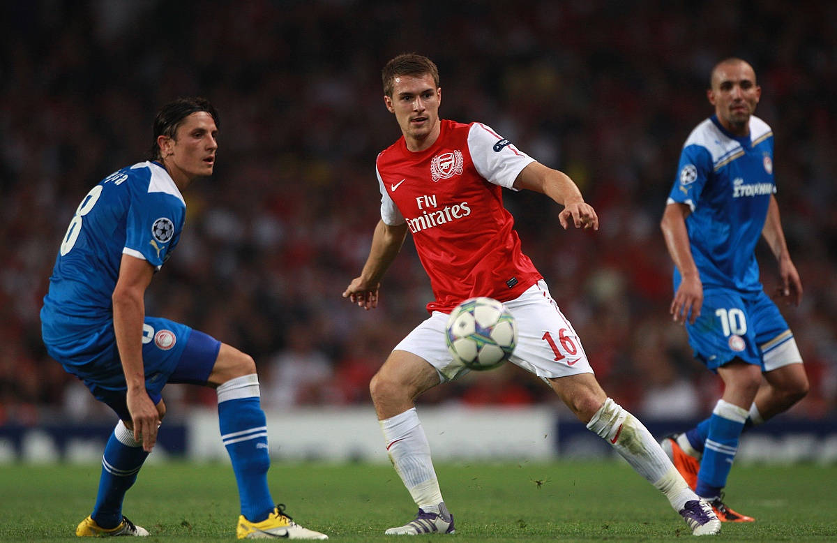 门兴客场逼平尼斯，稳定保级位置