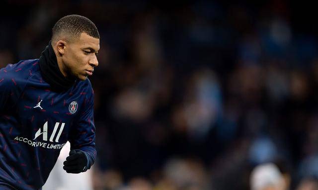 巴黎圣日耳曼客场战平梅斯，领先优势缩小