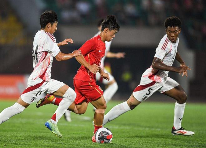 易胜博体育官方网站-北威斯特法伦主场赢球，喜获连胜