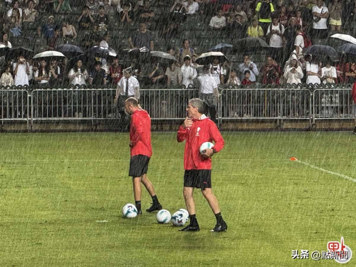 ysbSPORTS-AC米兰球员被曝私生活丑闻，影响球队士气