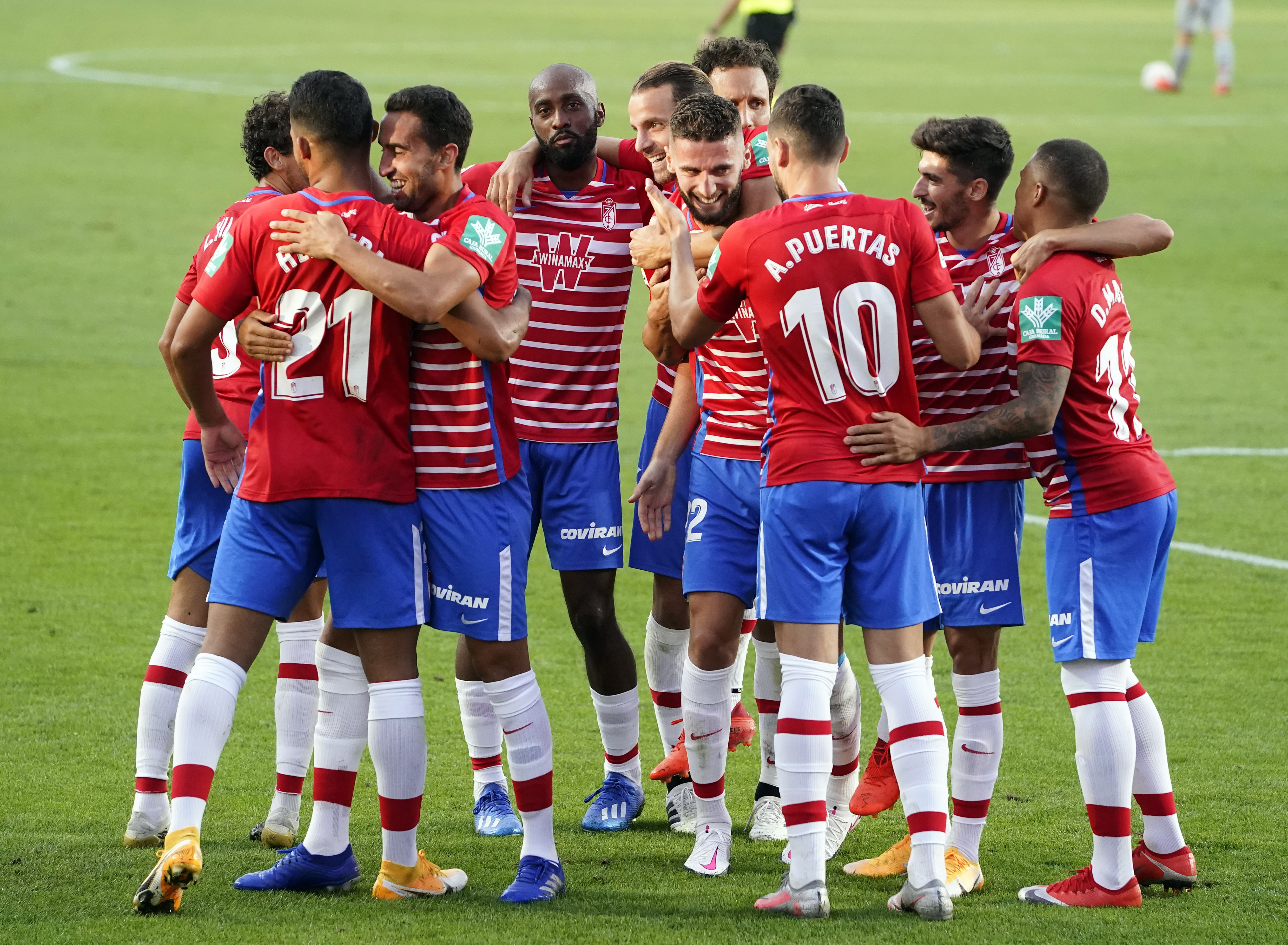 易胜博体育-格拉纳达新赛季海外球员加盟，球队面貌焕然