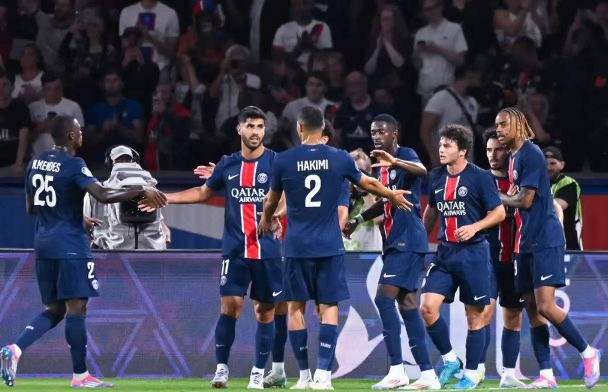 易胜博体育-作为法国豪门的象征，大巴黎对阵摩纳哥，场面一度火爆