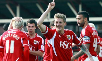 易胜博体育-巴恩斯利主场不敌敌人，战绩略显疲软