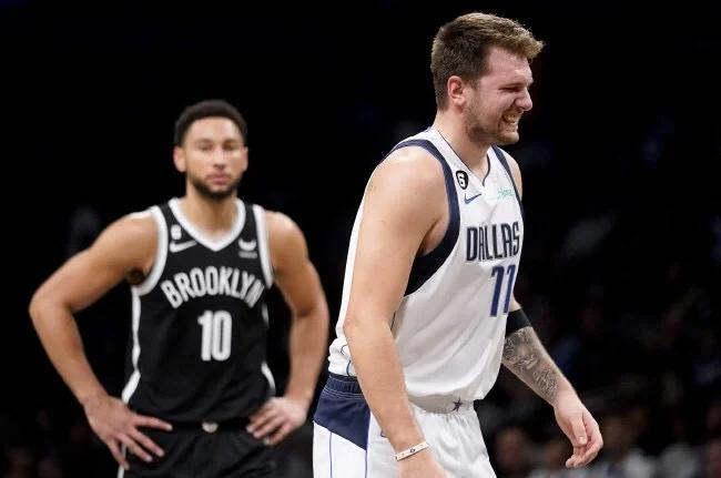 易胜博体育官方网站-76人全场压制奇才，西蒙斯表现全面进攻