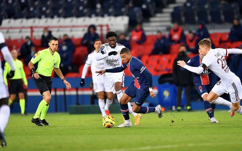 ysbSPORTS-摩纳哥客场失利，陷入降级区泥淖