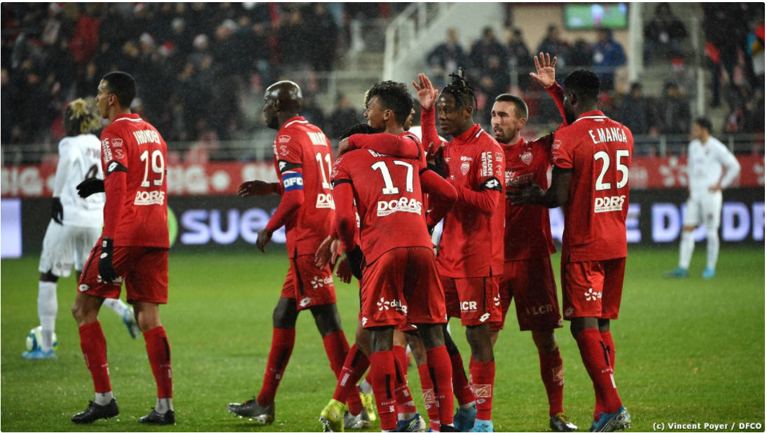 易胜博体育-瓦朗谢纳球员遭遇惨败，反思原因