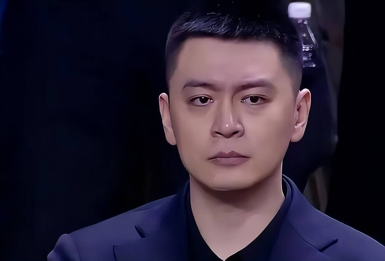 惊心一战，足球豪门秘密对决