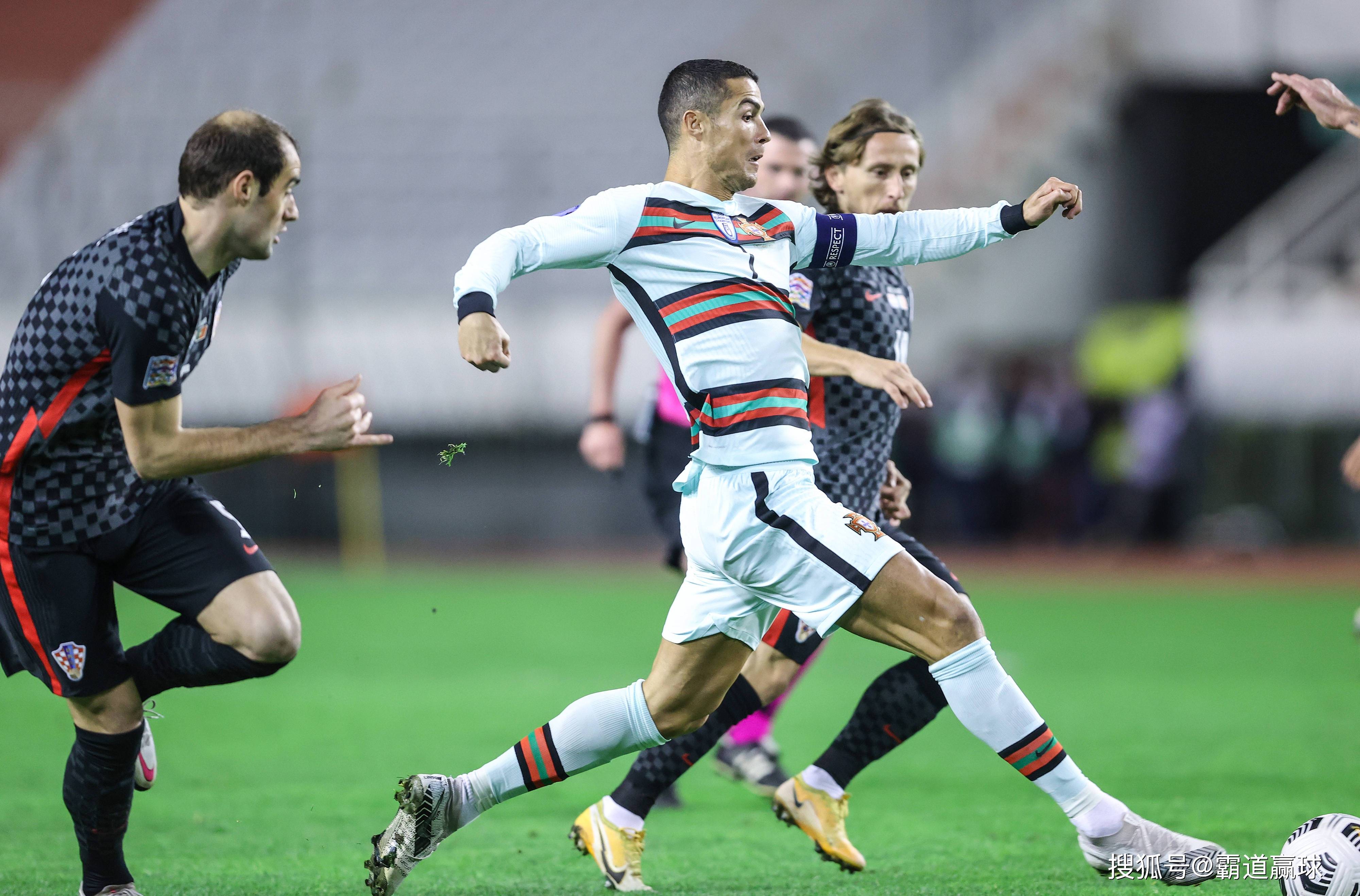 易胜博体育官方网站-欧洲杯预选赛大比分胜负，球队实力暴露