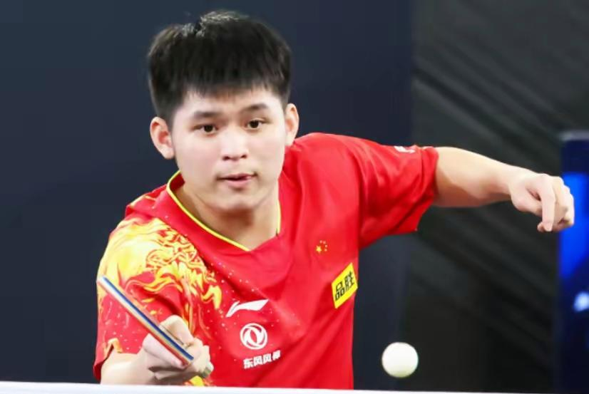 易胜博体育-中日韩球队在亚洲杯赛事中争夺优势