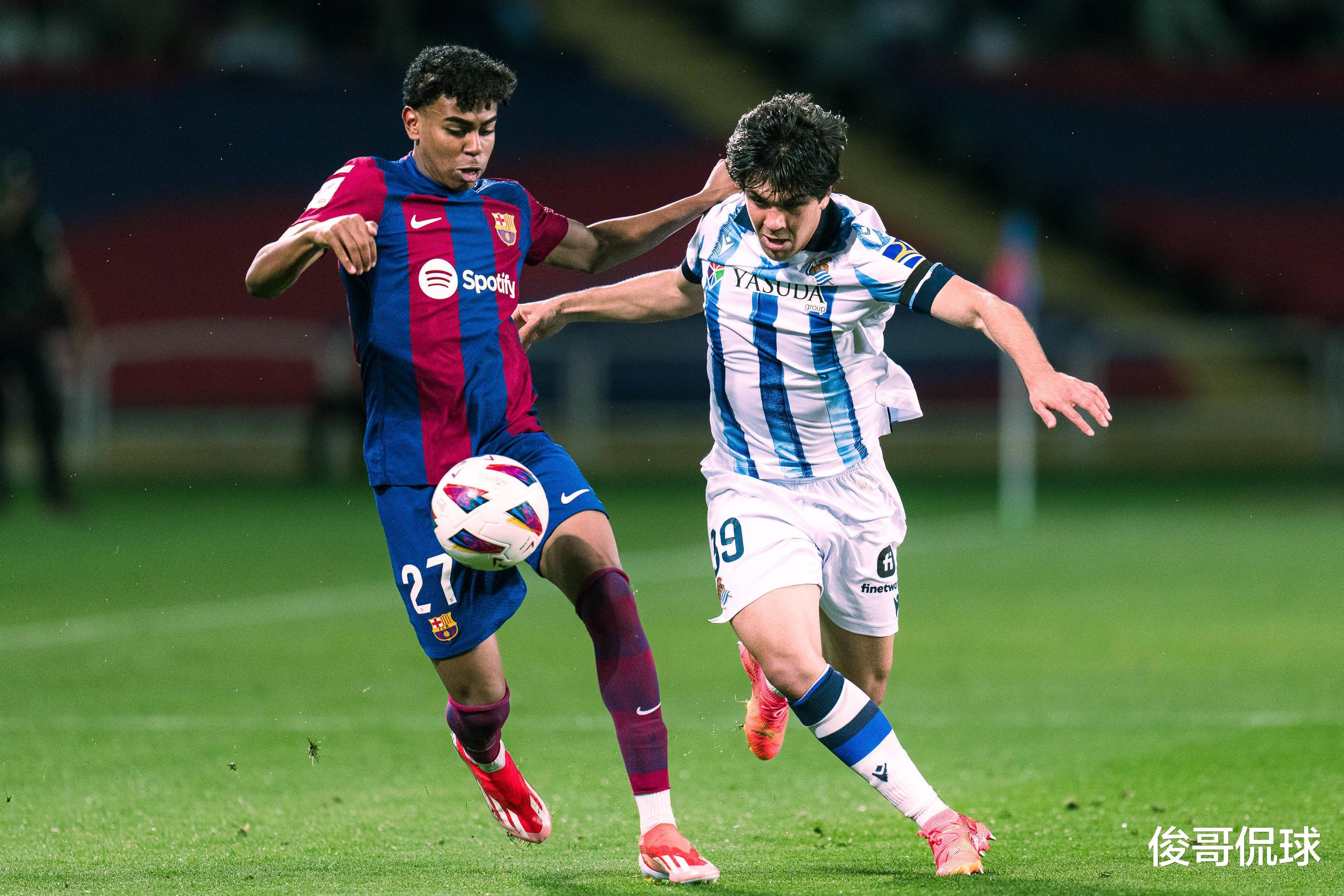 ysbSPORTS-欧洲足球明星在外国比赛中表现抢眼