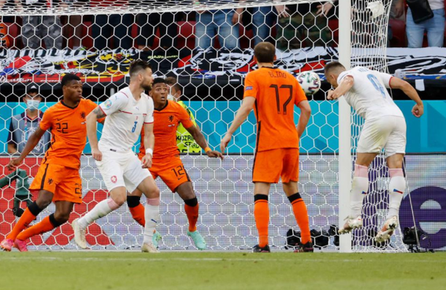 易胜博体育官方网站-匈牙利队意外夺冠，挺进八强赛