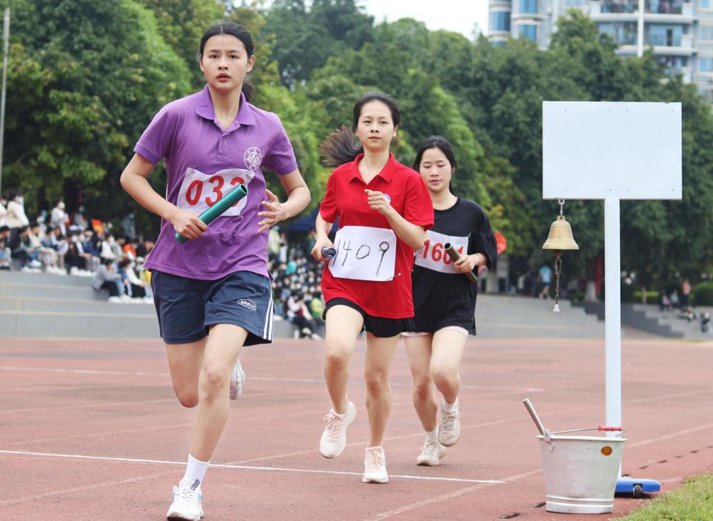 易胜博体育-委内瑞拉田径选手在长跑比赛中获得好成绩