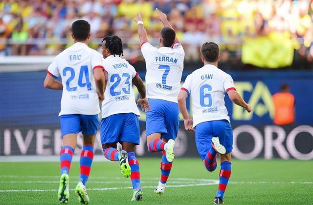 易胜博体育-巴塞罗那客场逆袭，击败对手夺得胜利