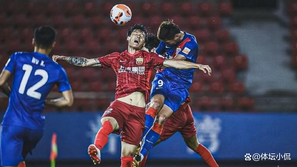 ysbSPORTS-国内足球热门战事即将上演，谁将捧得冠军奖杯？